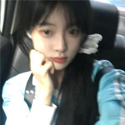 穿成男主早亡妻后我每天都在苟命